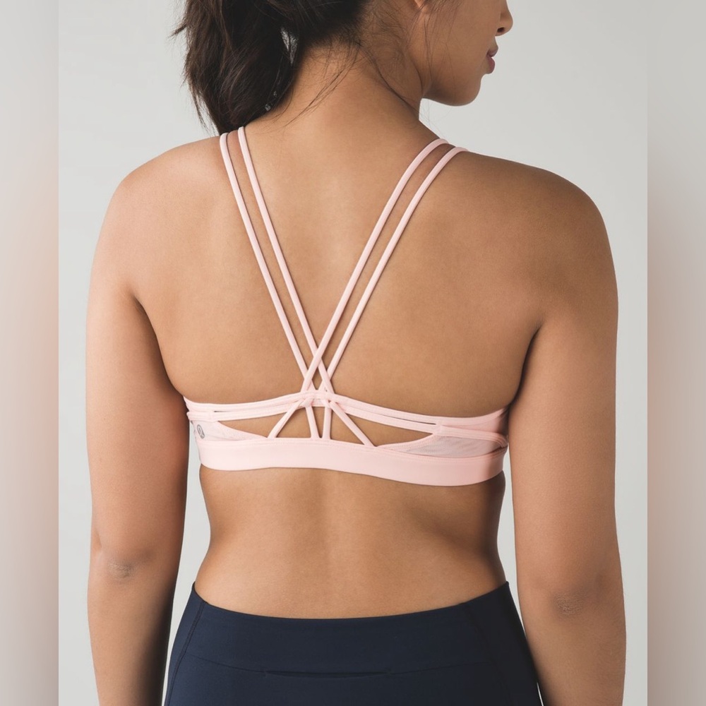 Lululemon athletica make a move bra, size 6